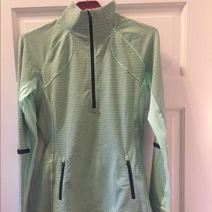 Lululemon never been worn half zip warm up top